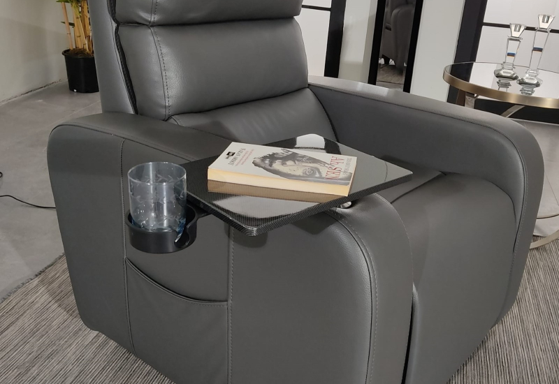 MARİ TABLALI TEKLİ MASAJLI KOLTUK